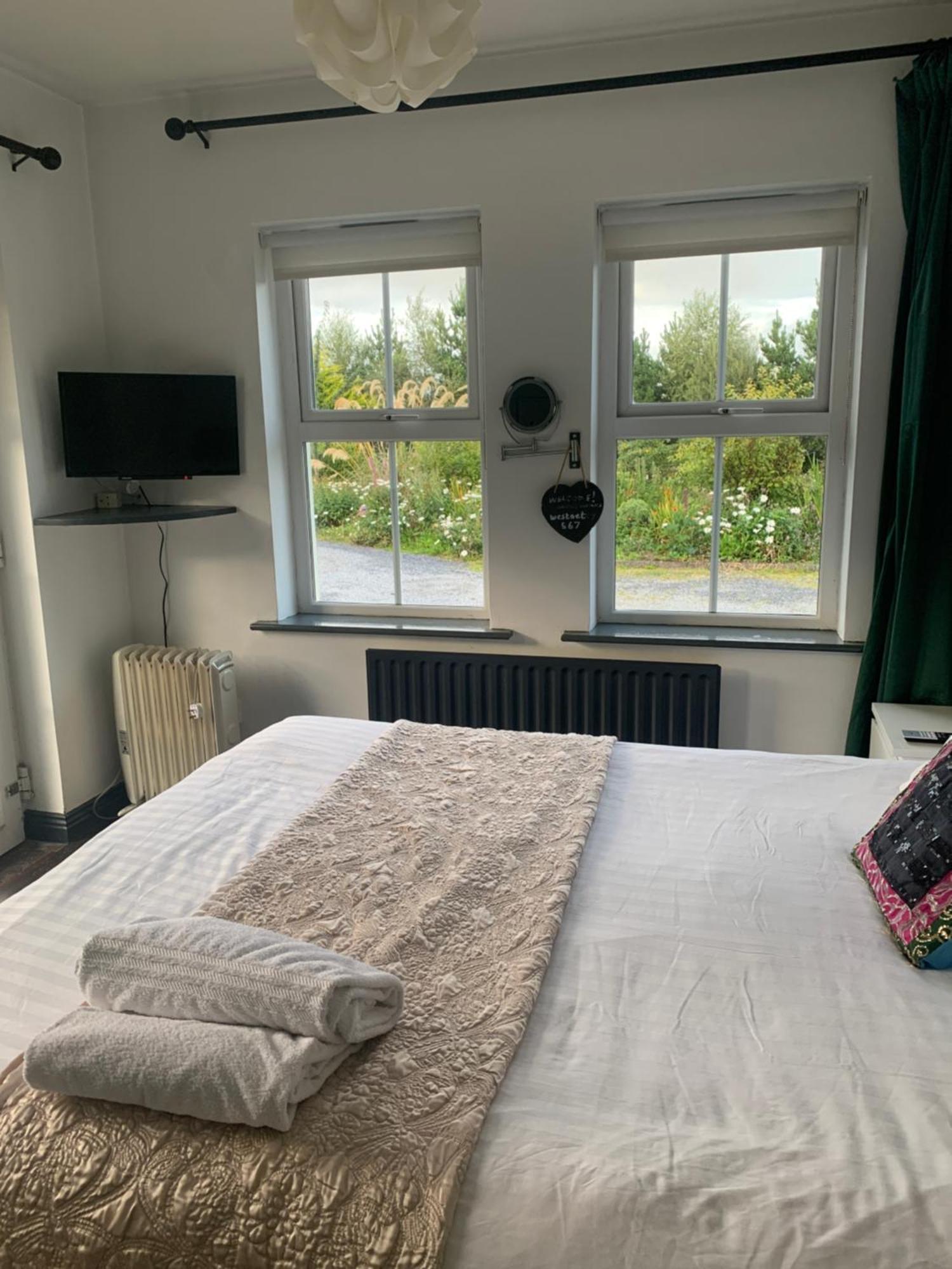 Isserkelly House Clonbur Екстер'єр фото
